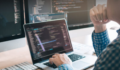 10 Advantages of Outsourcing Software Development