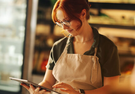 Platform That Combines Online Ordering With Brand And Business-Building Information 